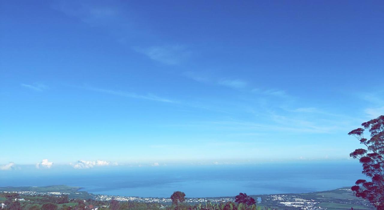 Ferme L'Eau De Coco Bed & Breakfast Saint-Paul ภายนอก รูปภาพ